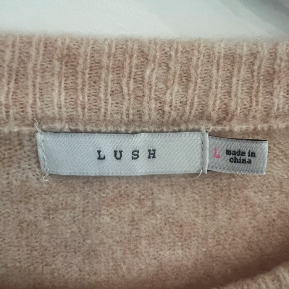 Lush Sweater - Picture 3 of 3